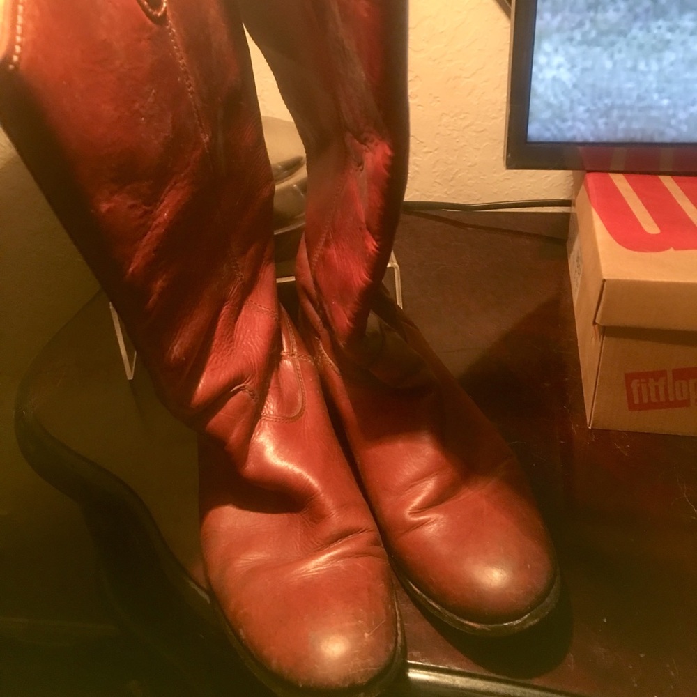 FRYE leather cognac color riding boots